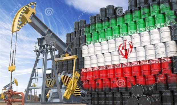 سهم ۵۰ درصدی صنعت نفت در نظام اقتصادی ایران