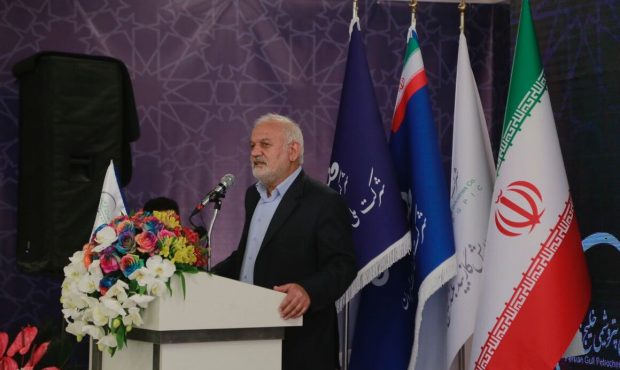 ایجاد صنایع پایین‌دستی پتروشیمی به اشتغال‌زایی بندر ماهشهر کمک می‌کند